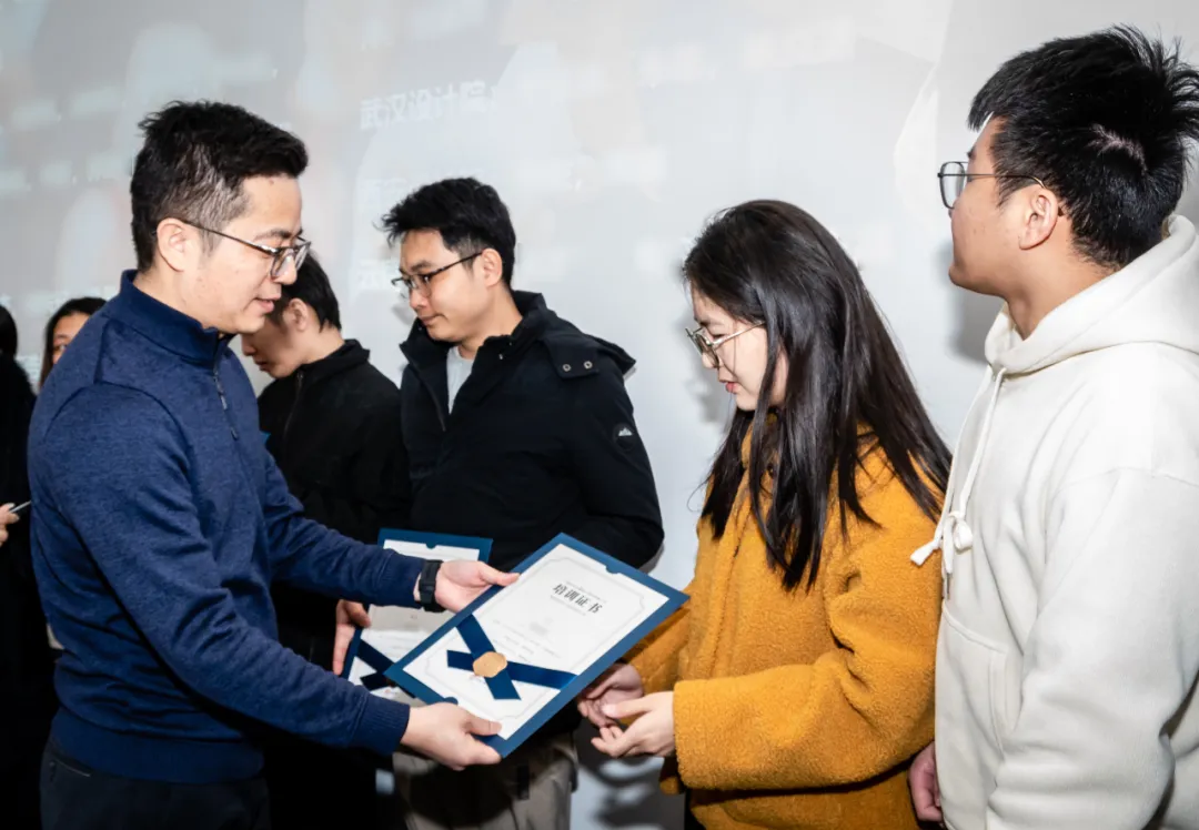 1735209687197662.jpg 1735208140423.jpg