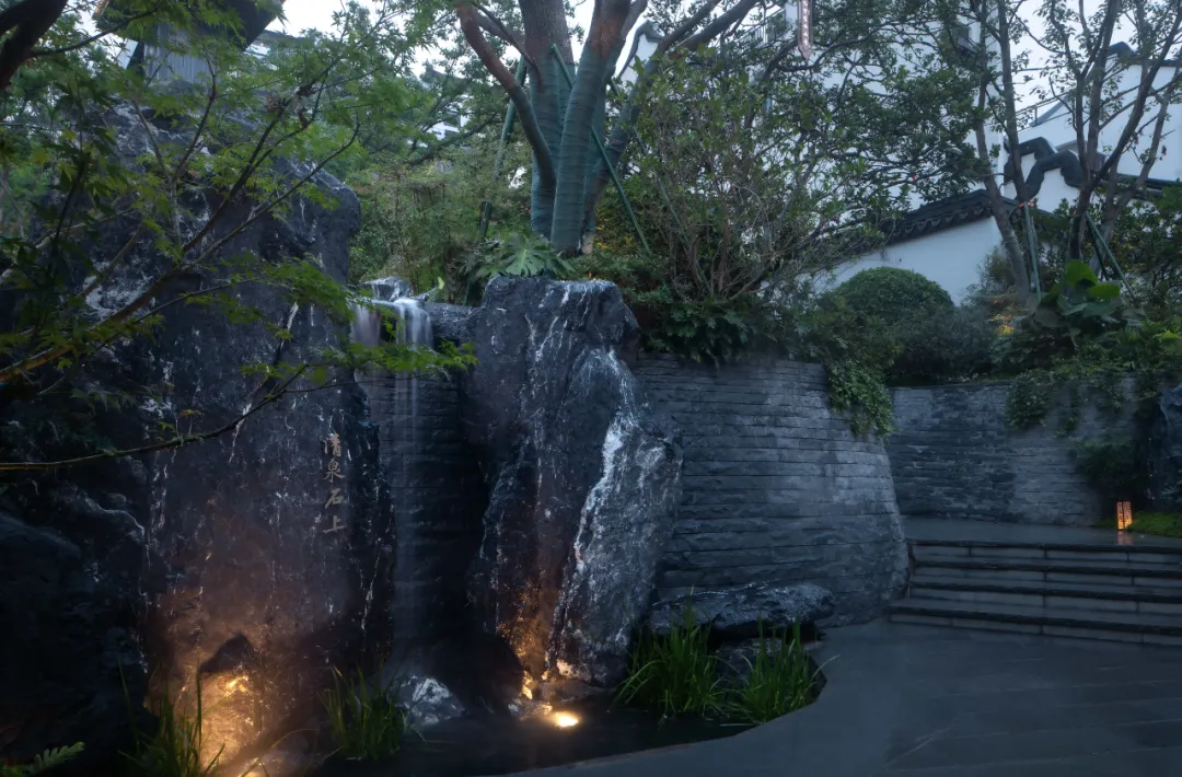 1735613211144759.jpg 1735613203102.jpg