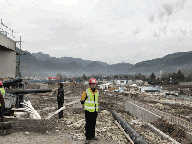 1735616127408004.jpg 1735616121407.jpg