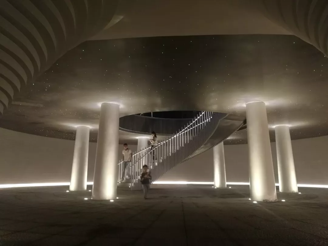 1735616424869842.jpg 1735616422399.jpg