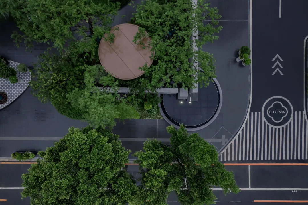 1737862556335560.jpg 1737862547480.jpg