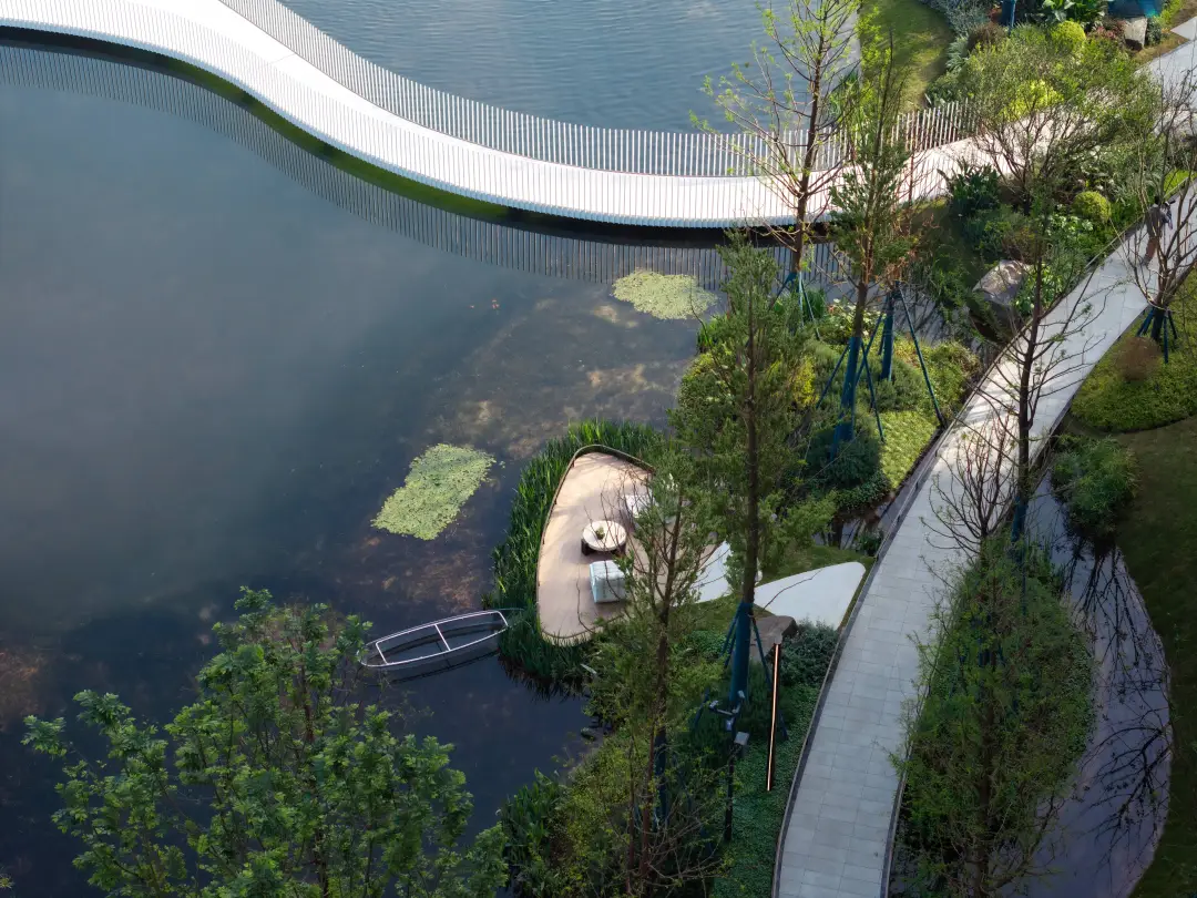 1743993706940752.jpg 1743993666785.jpg