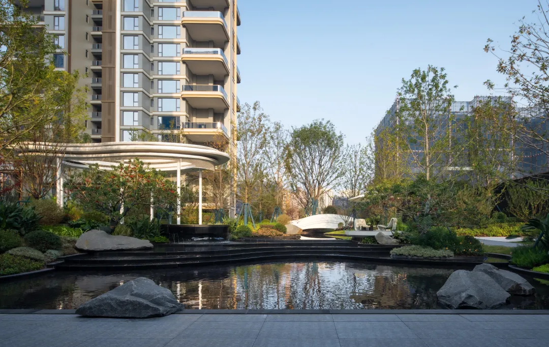 1743994159102780.jpg 1743994148383.jpg